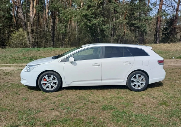 Toyota Avensis cena 25900 przebieg: 226000, rok produkcji 2011 z Olsztyn małe 56